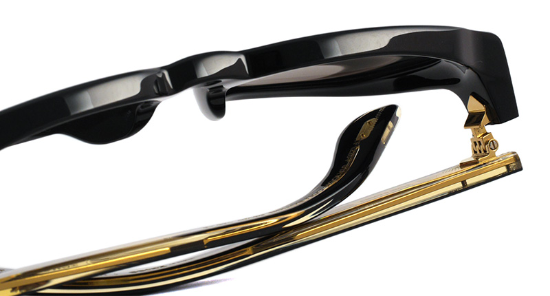 TOM FORD Icon TF1226-F col.01A