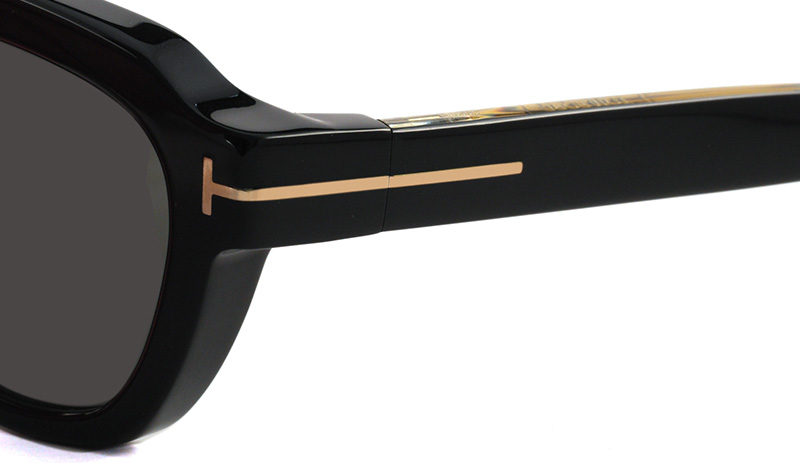 TOM FORD Icon TF1226-F col.01A